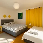 Les Jardins Du Confort Apartment